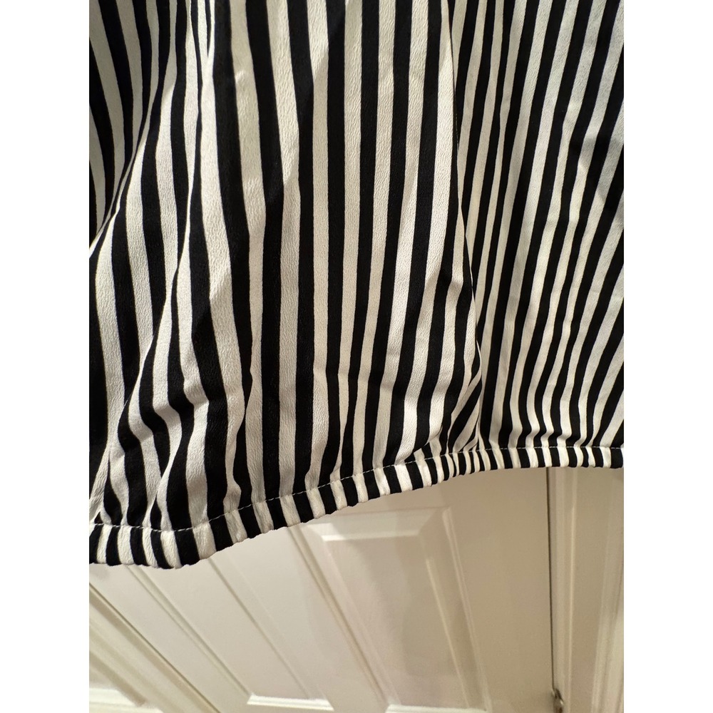 Chicos Boho Stripe Popover Top 3/4 Sleeve Black White Blouse Size 3 XL 570170381 - Picture 3 of 6